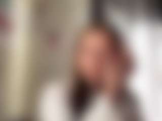 CorinnaVanlue's Live Sex Cam Show