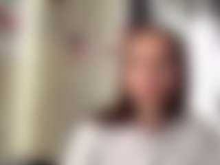 CorinnaVanlue's Live Sex Cam Show