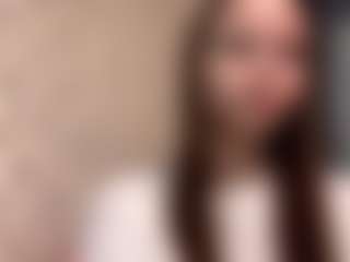 CorinnaVanlue's Live Sex Cam Show