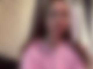 Live cam show with CorinnaVanlue - Teen (18+) on googirlz