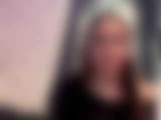 CorinnaVanlue's Live Sex Cam Show