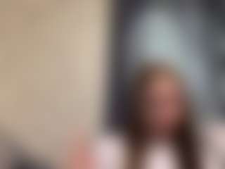 CorinnaVanlue's Live Sex Cam Show