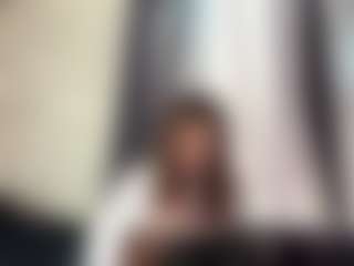 CorinnaVanlue's Live Sex Cam Show
