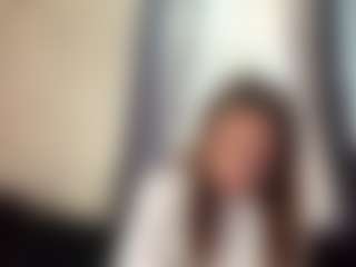 Live cam show with CorinnaVanlue - Genital Piercings on Dolls Live