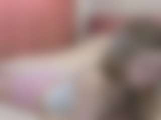 Live cam show with Sophie - Mature Young Adult on livesexfox.com