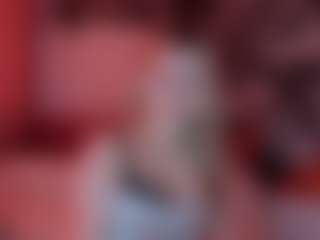 Live cam show with Sophie - Nipple Piercings on Dolls Live