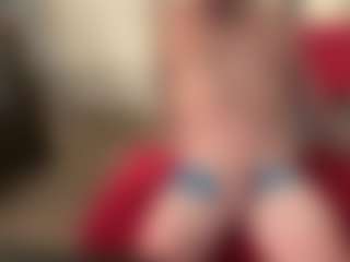 Live cam show with Duggie-and-Friends - Irish on WildCum