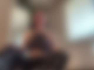 Emma's Live Sex Cam Show