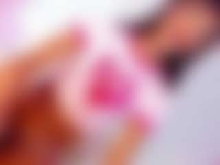 Iconicarlii's Live Sex Cam Show