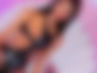 Iconicarlii's Live Sex Cam Show