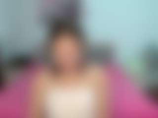 Live cam show with LashondaCujas - Normal on Dolls Live