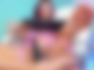 Nahomy-hot's Live Sex Cam Show