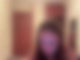 Live cam show with ShilaMedel - Blue Eyes on madthumbs
