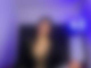 Live cam show with Suzan23 - Public MILF on sexylivex.com