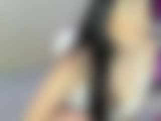 VioletOwen15 MILF webcam performer live streaming