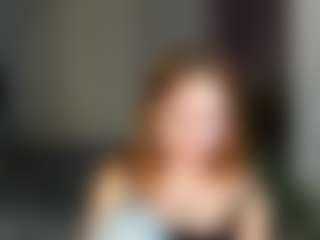 Live cam show with Ella-Evanss - New Teen (18+) on MyBangCams