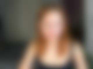 Live cam show with Ella-Evanss - Average on Strip Flash - Live Sex Shows