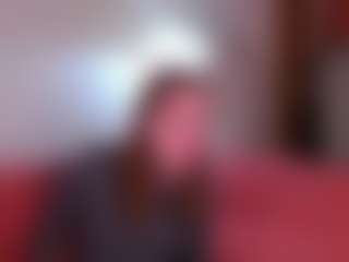 Live cam show with Ella-Evanss - Doggy on chickslive.net