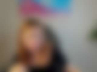 Live cam show with Ella-Evanss - Teasing on WildCum