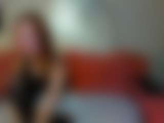 Live cam show with Ella-Evanss - Bisexual on AdultVida.com