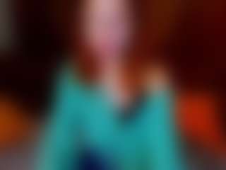 Live cam show with Ella-Evanss - Bisexual on StripNow