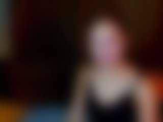 Live cam show with Ella-Evanss - Camel Toe on crypto-cams