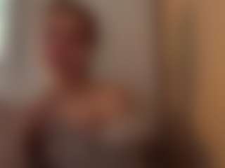 GlendoraDelmastro's Live Sex Cam Show