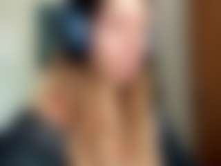 Live cam show with Luise - Shower on AdultVida.com