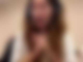Live cam show with Luise - Shower on liverealitysex.com