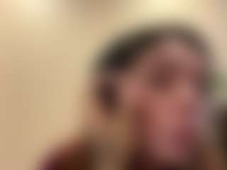 Live cam show with Luise - Shower on Camsoda
