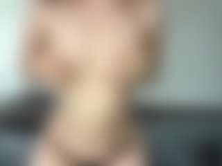 Live cam show with Alex - Normal on Camsoda