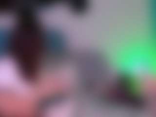 MiaCullens's Live Sex Cam Show