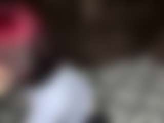 Show live cam dengan June - Blue Eyes di Camsoda