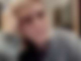EllaBloom's Live Sex Cam Show
