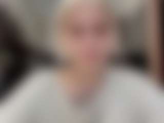 EllaBloom's Live Sex Cam Show