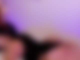 LilyHans's Live Sex Cam Show