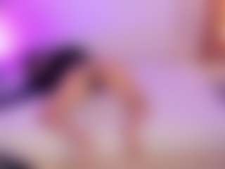 Live cam show with LilyHans - Striptease on Milf Play