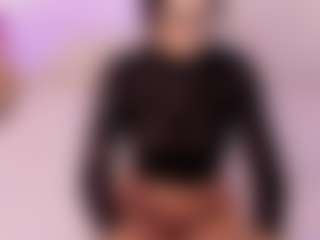 LilyHans's Live Sex Cam Show