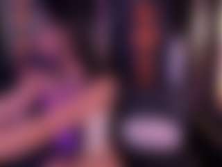 LilyHans's Live Sex Cam Show