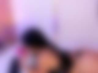 LilyHans's Live Sex Cam Show