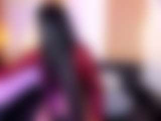 LilyHans's Live Sex Cam Show