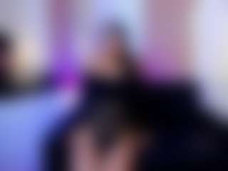 LilyHans's Live Sex Cam Show