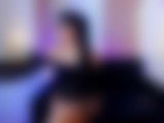 LilyHans's Live Sex Cam Show