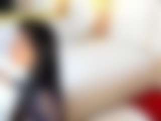 LilyHans's Live Sex Cam Show