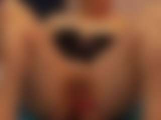 SilverCougar83's Live Sex Cam Show