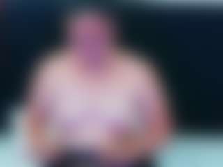 Live cam show with SilverCougar83 - Gape on fapnchat