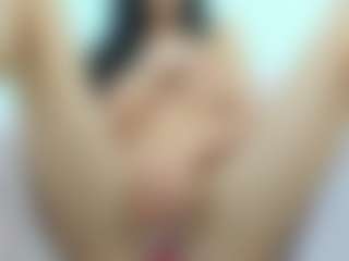 AlyssaElla's Live Sex Cam Show