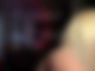 AnikaBolner's Live Sex Cam Show