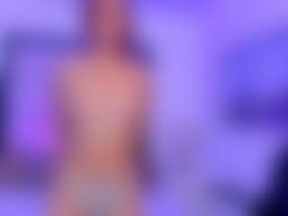 Live-camshow met CharlotteBombon - Red Hair Teen (18+) op Camsoda
