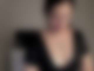 HadwinLisa's Live Sex Cam Show